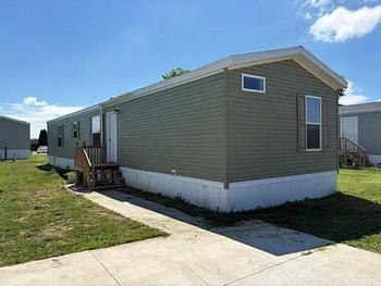 Thumbnail of mobile home