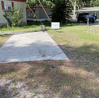 Thumbnail of mobile home lot