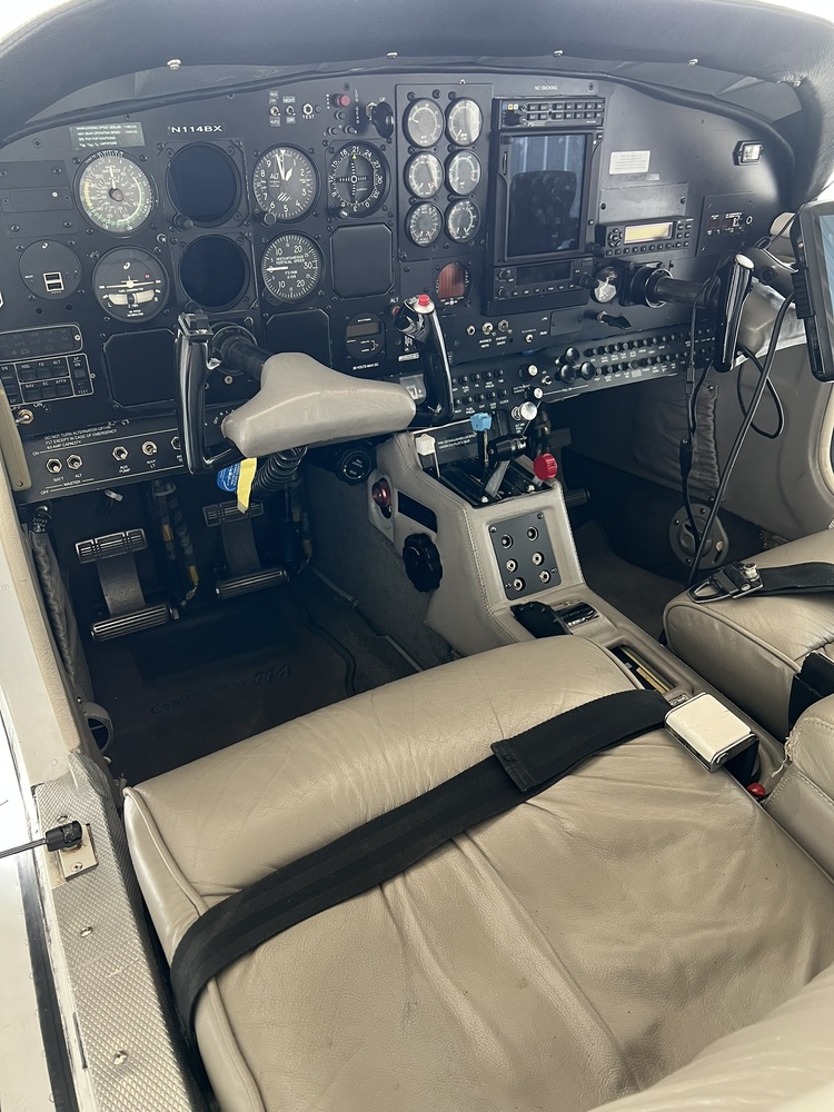 N114BX panel RH.JPEG