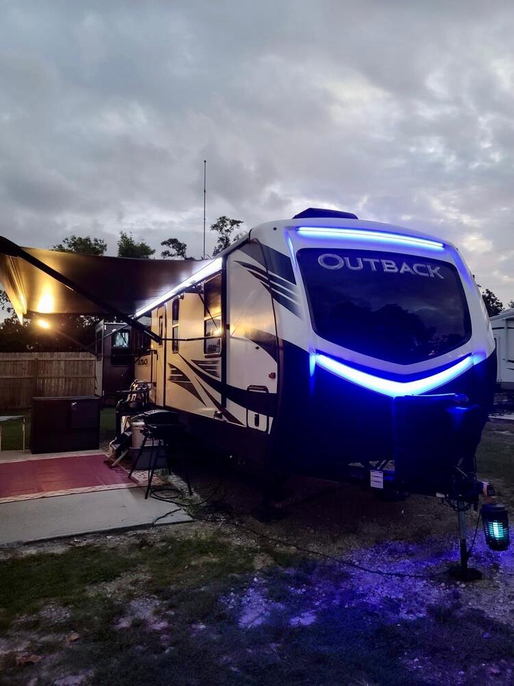 Photo of Rv