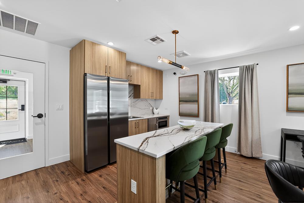 41 10601 N Horseshoe Bend Rd Kitchen 7596 (1)