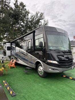 Thumbnail of RV