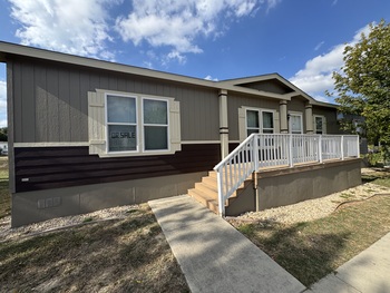 Thumbnail of mobile home