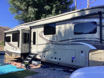 Thumbnail of RV