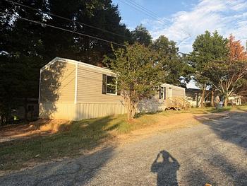 Thumbnail of mobile home