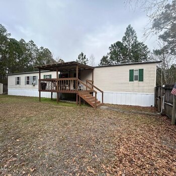 Thumbnail of mobile home