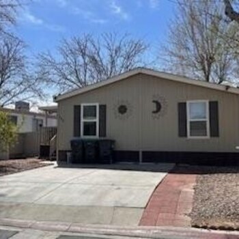 Thumbnail of mobile home