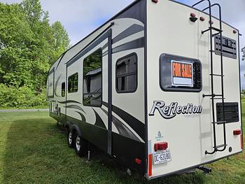 Thumbnail of RV