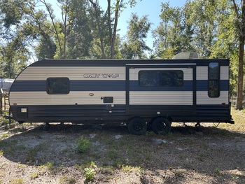 Thumbnail of RV
