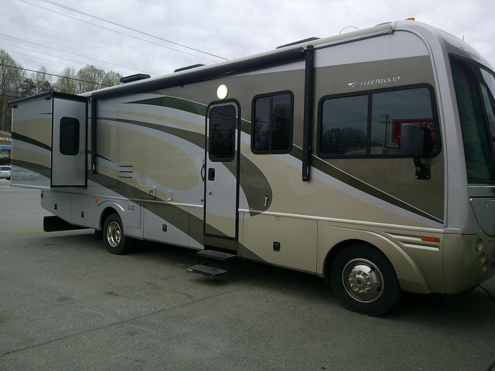 Photo of Rv