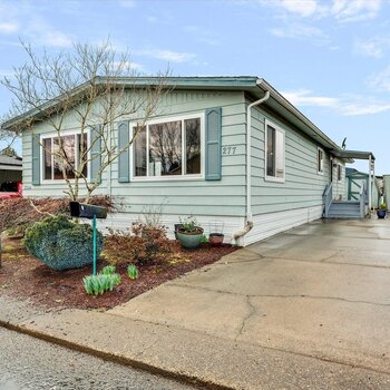 Thumbnail of mobile home