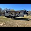 RV for Sale: 2019 COUGAR HALF-TON 32DBH