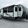 RV for Sale: 2027 CLASSIC 839FK