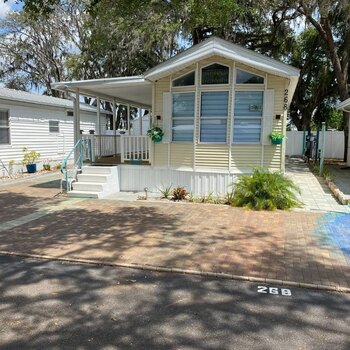 Thumbnail of mobile home
