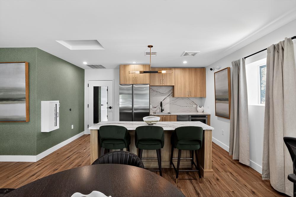 40 10601 N Horseshoe Bend Rd Kitchen 7611 (1)