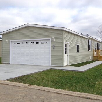 Thumbnail of mobile home