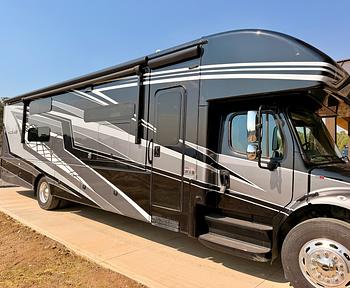 Thumbnail of RV