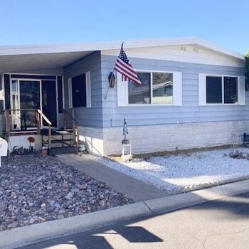 Thumbnail of mobile home