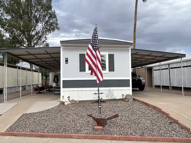 Photo of Mobile Home
