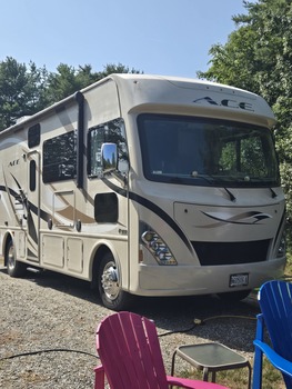 Thumbnail of RV