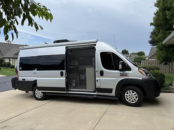 Thumbnail of RV