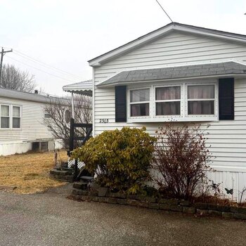 Thumbnail of mobile home