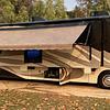 RV for Sale: 2011 DISCOVERY 40G