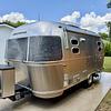RV for Sale: 2018 TOMMY BAHAMA SPECIAL EDITION 19CB