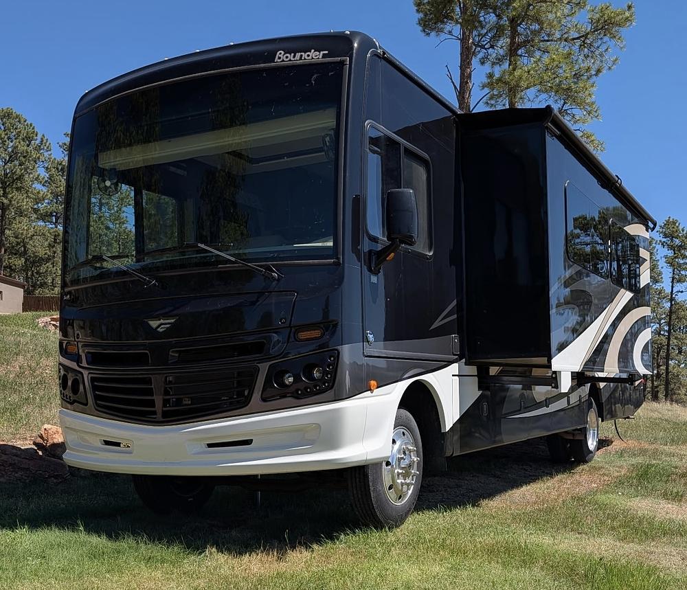 Photo of Rv