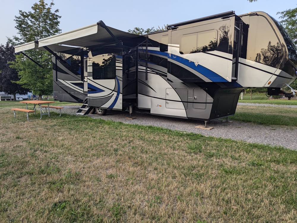 Photo of Rv