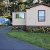 Mobile Home for Sale: Manufactured Home in Park, Single Wide Manufactured - Coos Bay, OR, Coos Bay, OR