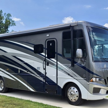 Thumbnail of RV