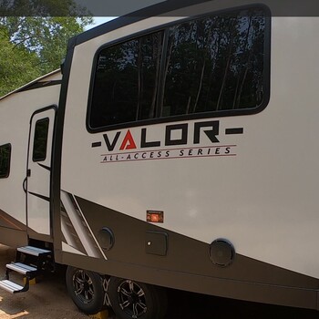 Thumbnail of RV