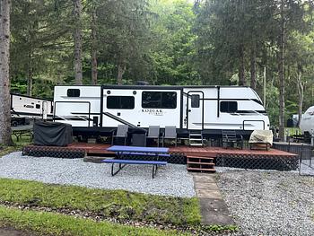 Thumbnail of RV