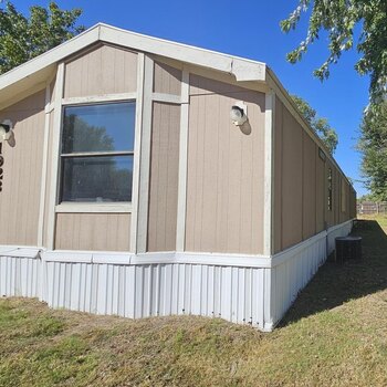 Thumbnail of mobile home