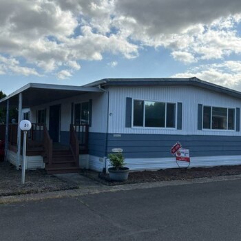 Thumbnail of mobile home