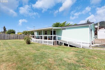 Thumbnail of mobile home