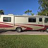 RV for Sale: 2004 LAND YACHT 30SLD