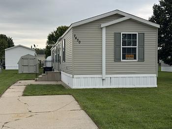 Thumbnail of mobile home