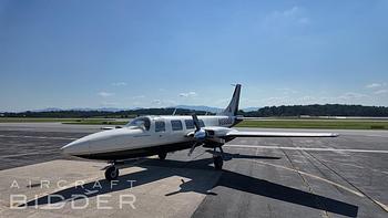 N6895D-1.jpeg.jpg