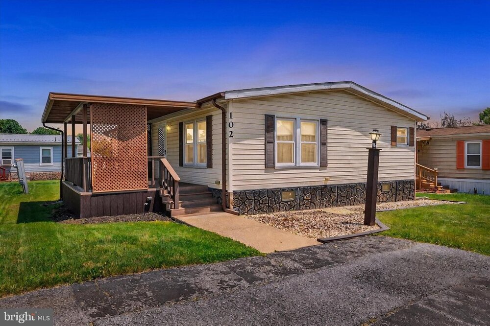 Photo of Mobile Home