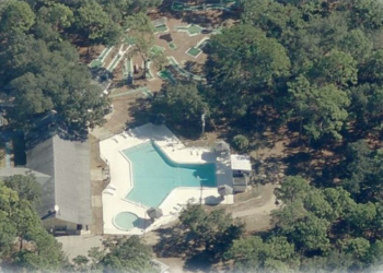 Photo of Camper on private lot for Rent located in gated RV park Apopka
