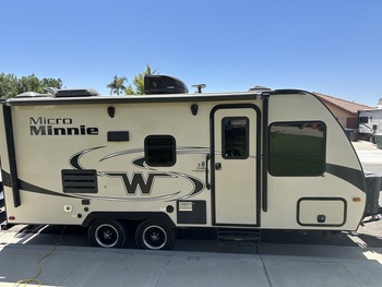Thumbnail of RV