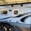 RV for Sale: 2022 COUGAR HALF-TON 30BHS