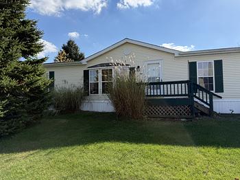 Thumbnail of mobile home