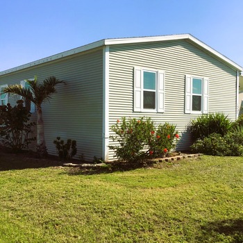 Thumbnail of mobile home