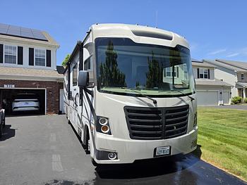 Thumbnail of RV