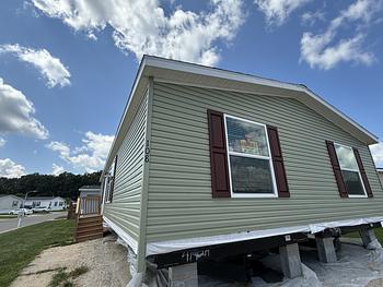 Thumbnail of mobile home