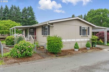 Thumbnail of mobile home