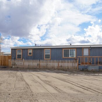 Thumbnail of mobile home